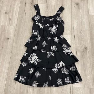 WHITE HOUSE BLACK MARKET floral print mini dress; size 0